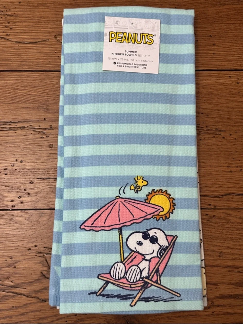Peanuts Snoopy Relaxing Beach motif Kitchen Towels Set- Blue & Pink